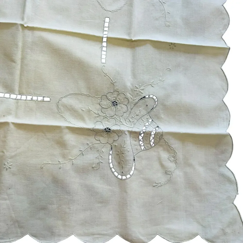 Vintage Linen Cutwork Tablecloth Pale Yellow Cream Vintage Teacloth Table Cover